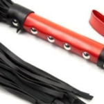 Red and black плеть
